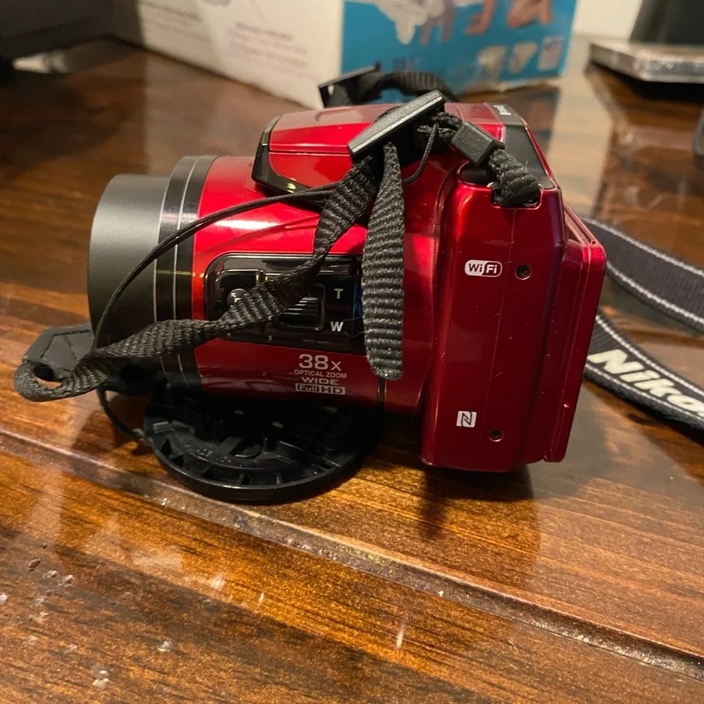 Nikon CoolPIX L840 (Red)
